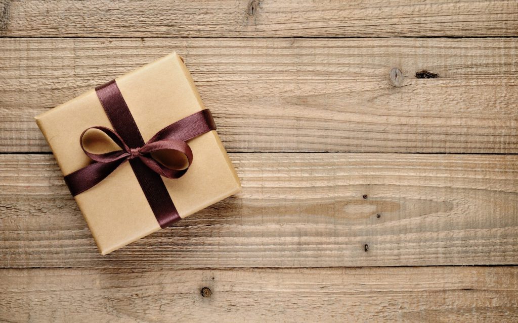 چرا در تبلیغات، باید ازهدایای تبلیغاتی استفاده کنیم؟