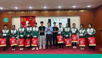 خیریۀ کوینکس به دانش‌آموزان بی‌بضاعت ویتنامی کمک می‌کند