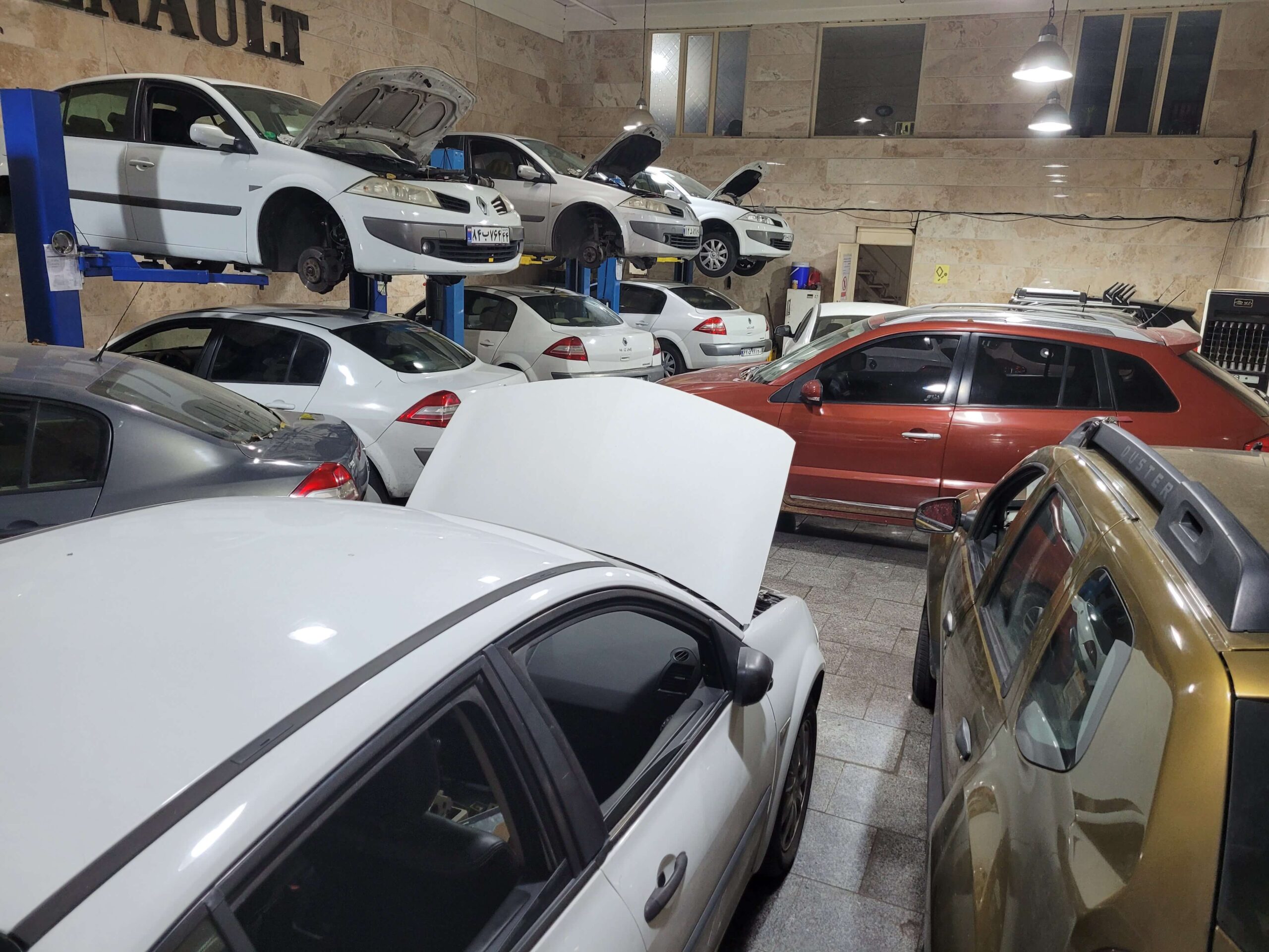 تعمیر گیربکس اتوماتیک مگان 2000