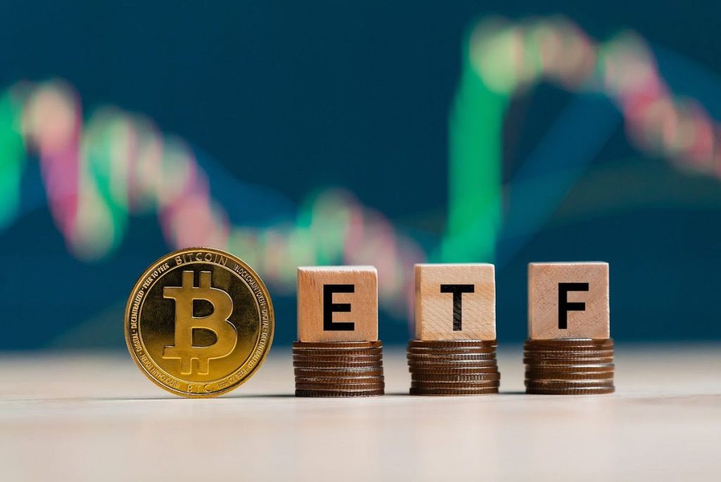 us-crypto-etf-670m